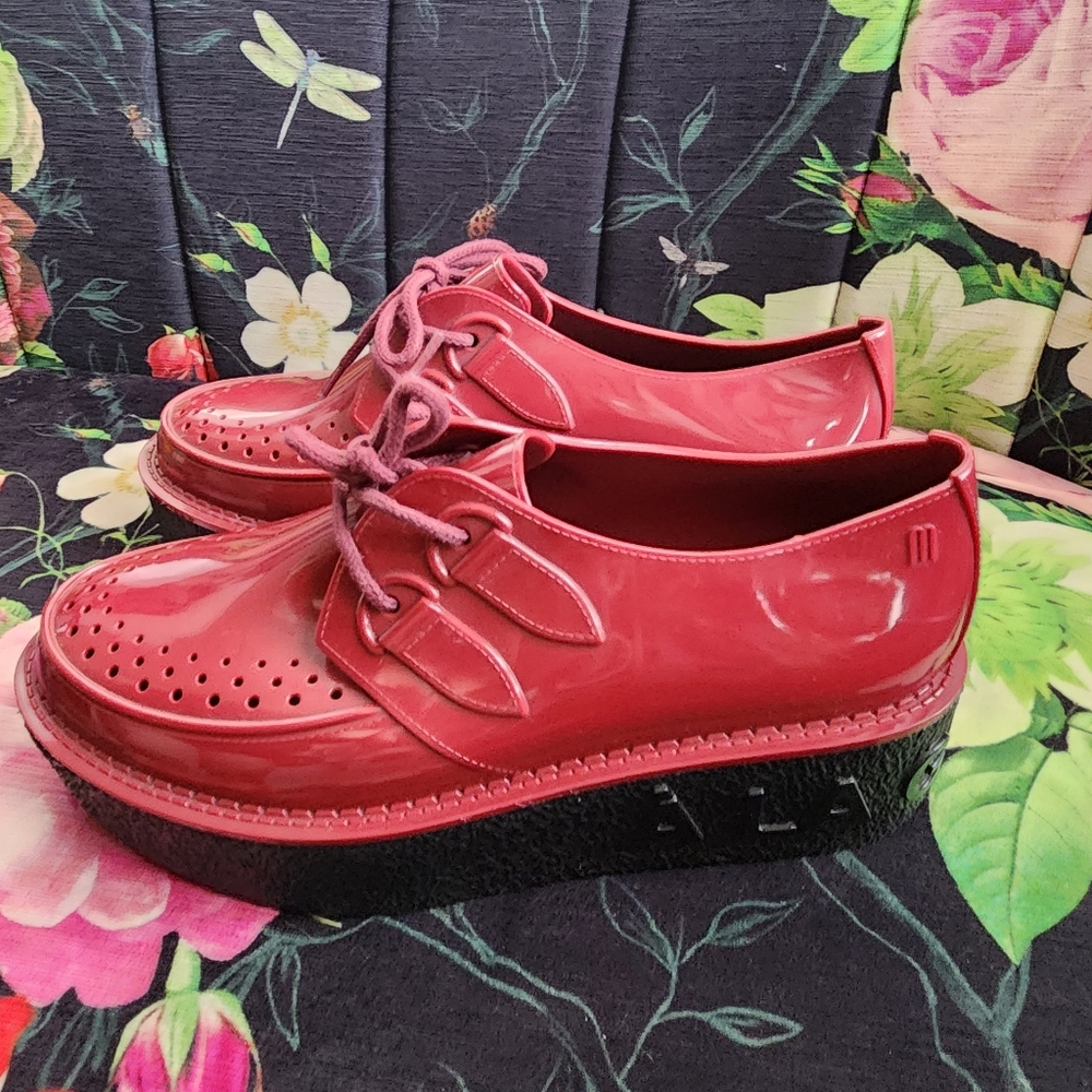 Melissa Creeper + À La Garçonne